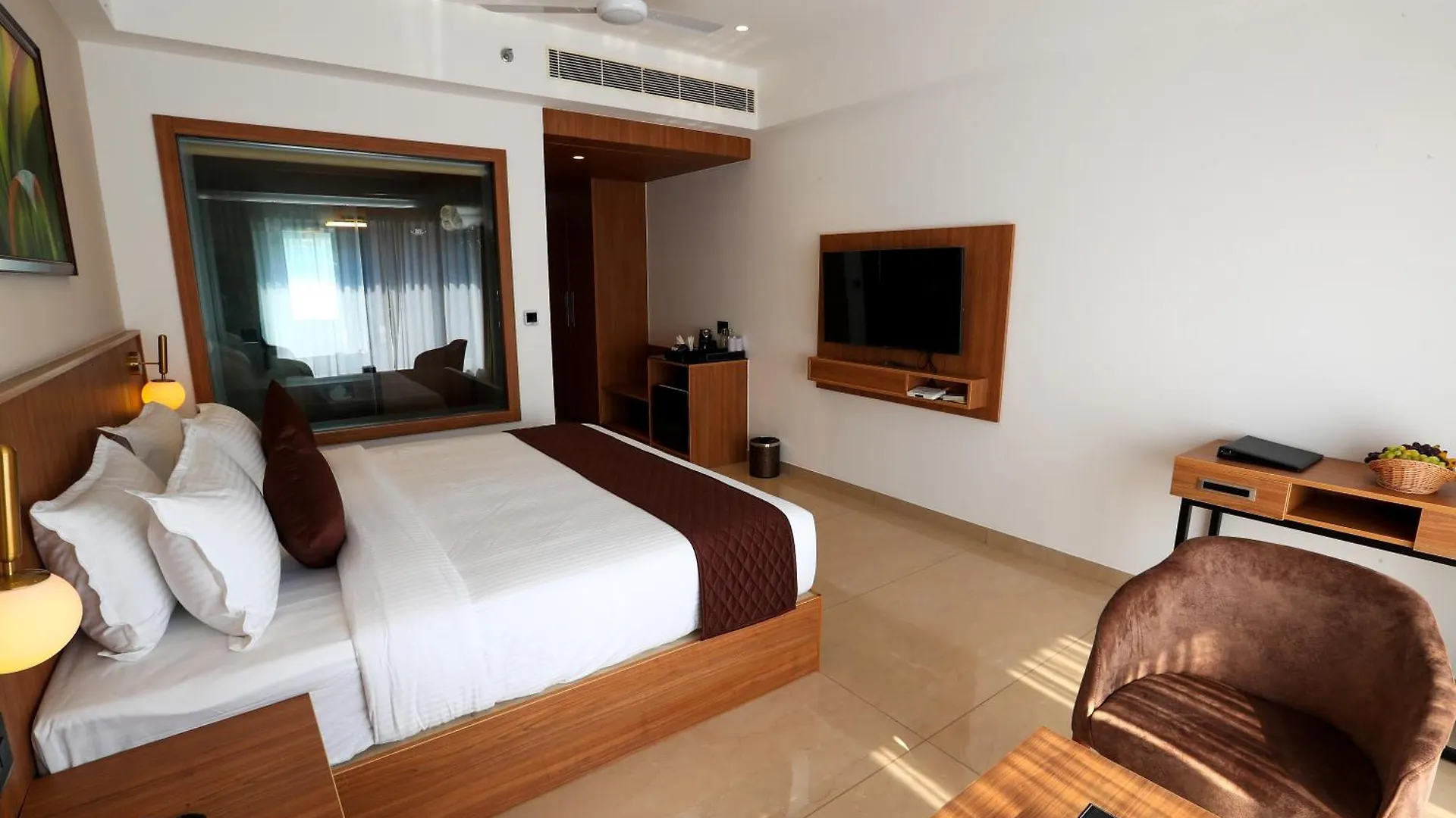 Hotel Saffron Wayanad Sultan Bathery