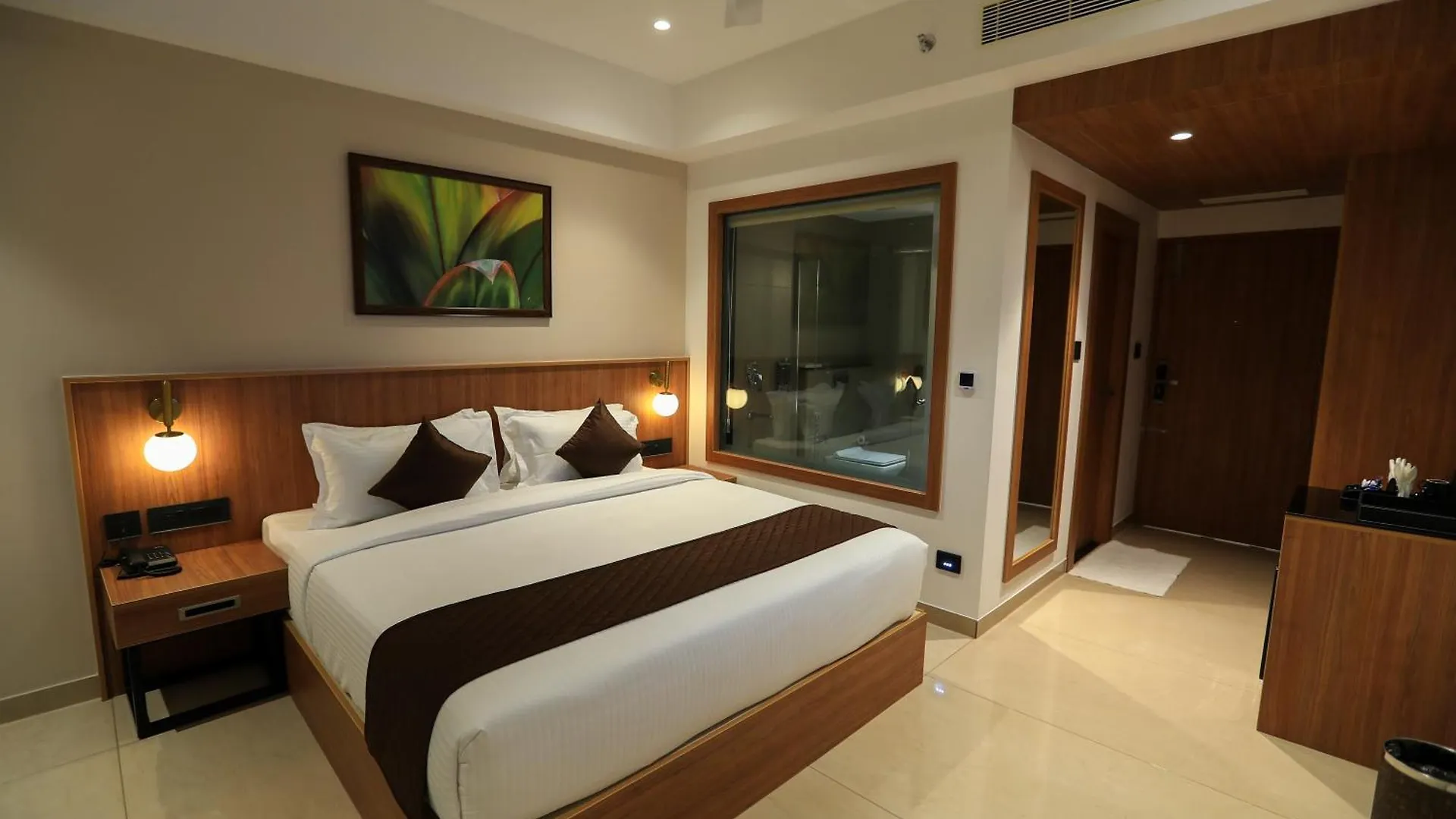 Hotel Saffron Wayanad Sultan Bathery 4*,  India
